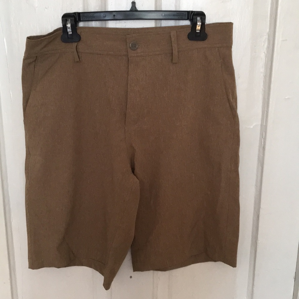 Golf shorts